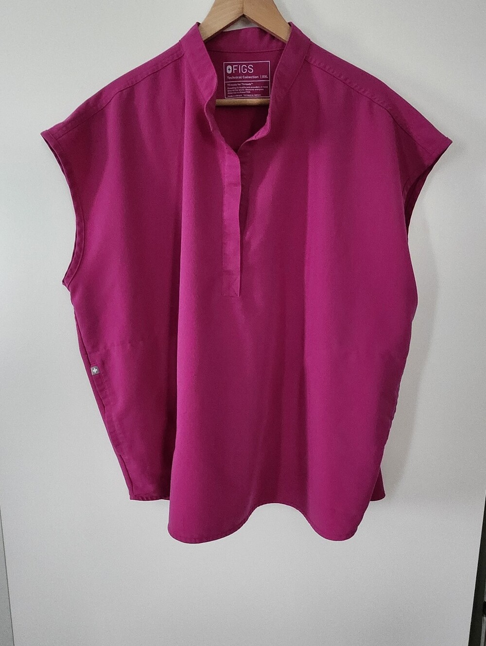 FIGS Rafaela Oversized Scrub Top Raspberry Sorbet XXL Medical Healthcare Uniform